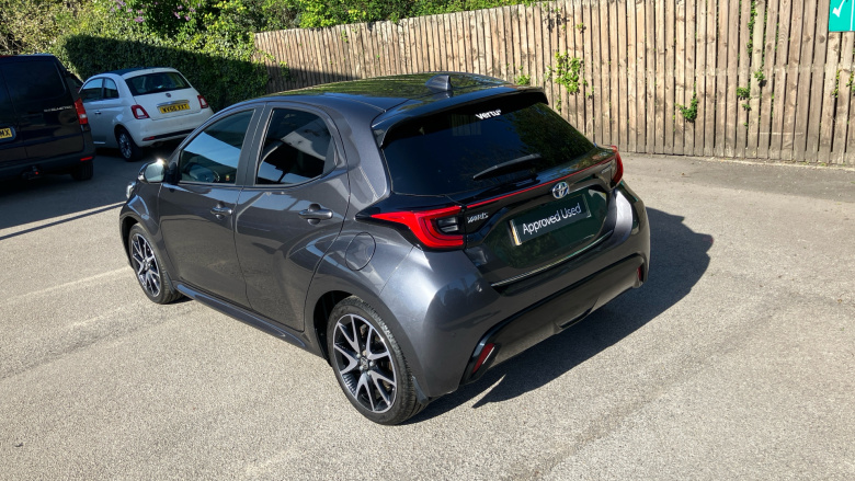 Toyota Yaris 1.5 Hybrid Dynamic 5dr CVT [City Pack] Hybrid Hatchback
